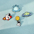 Ensemble de 4 Pin’s Astronautes